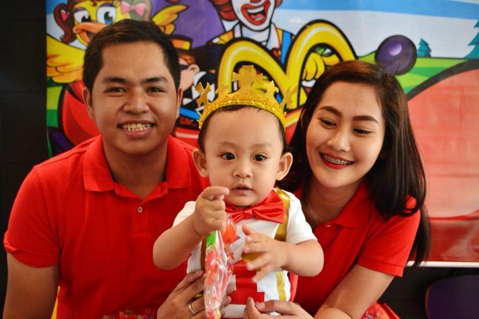 Baby Little Prince with Name Print Complete Set with Crown - Red - MYSTYLEMYCLOTHING