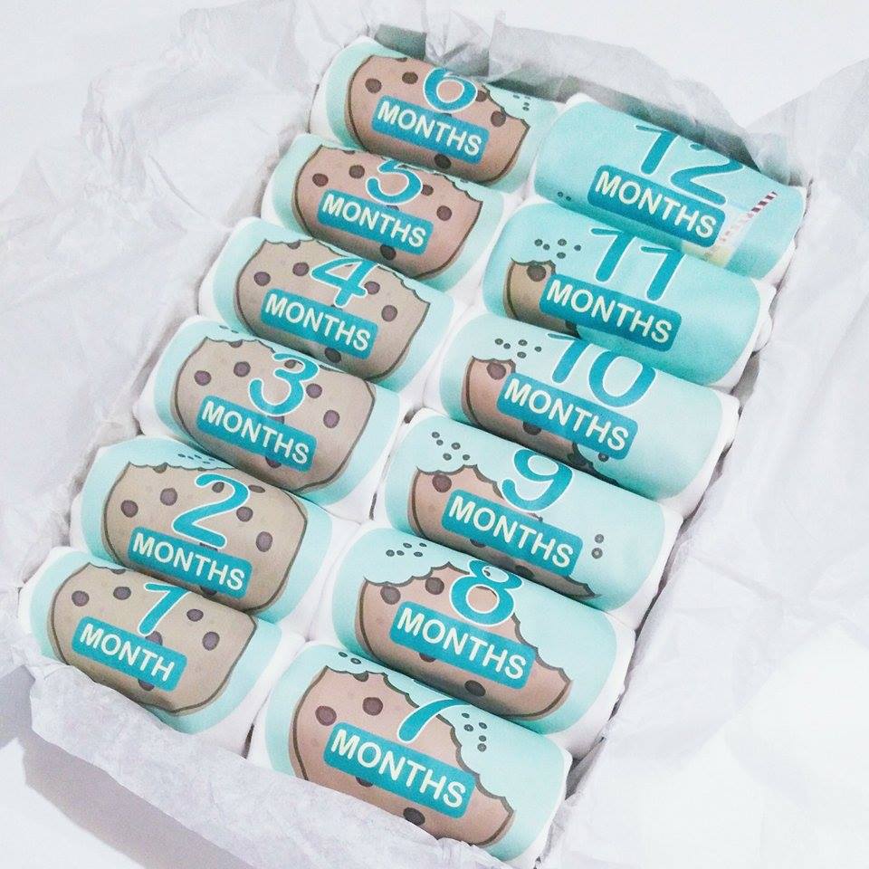 Baby Custom Monthly Onesies - Set