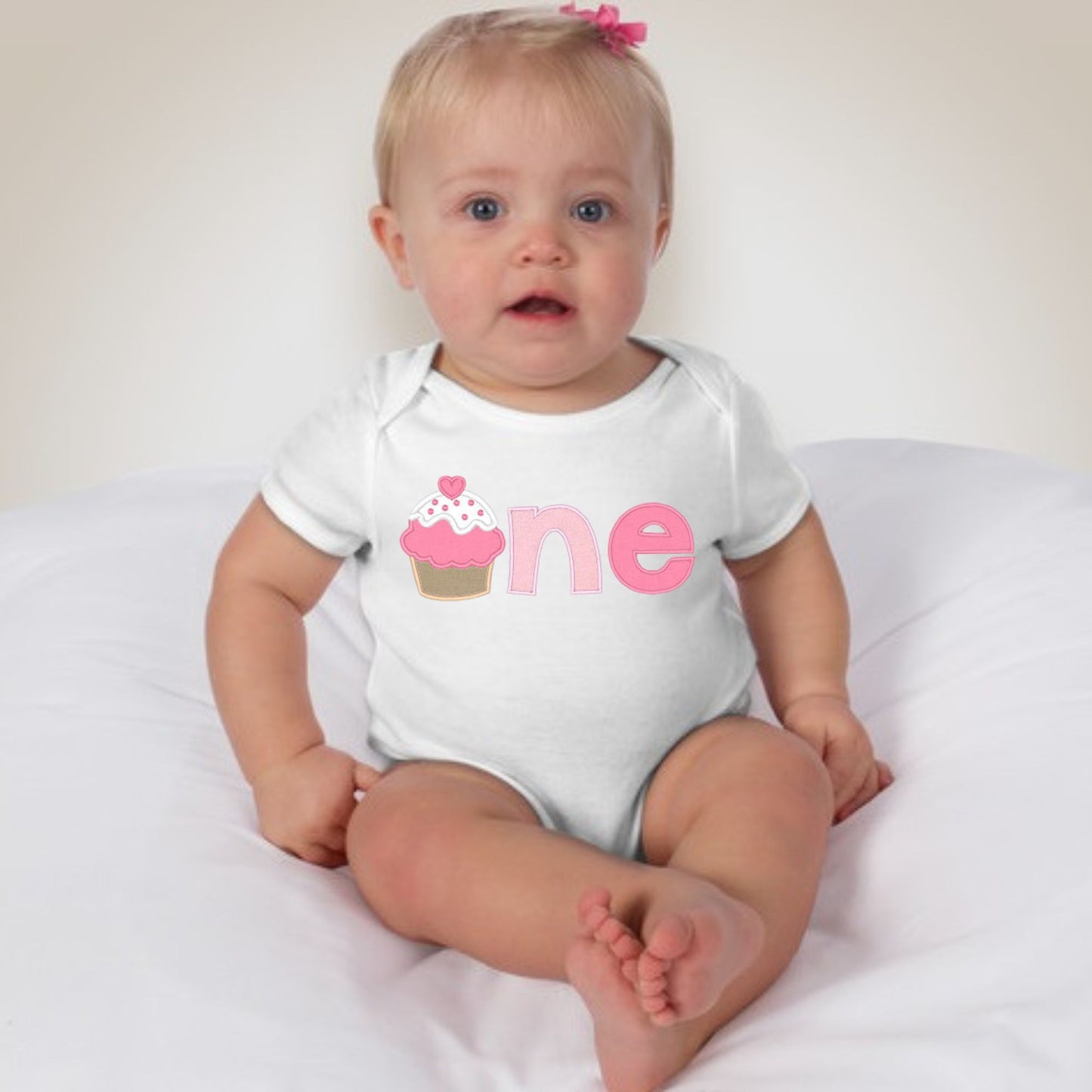 Baby 1st Birthday Onesies - 1 One (Cupcake)