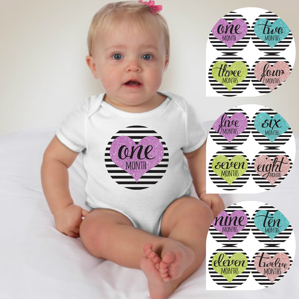 Baby Custom Monthly Onesies - Hearts - MYSTYLEMYCLOTHING