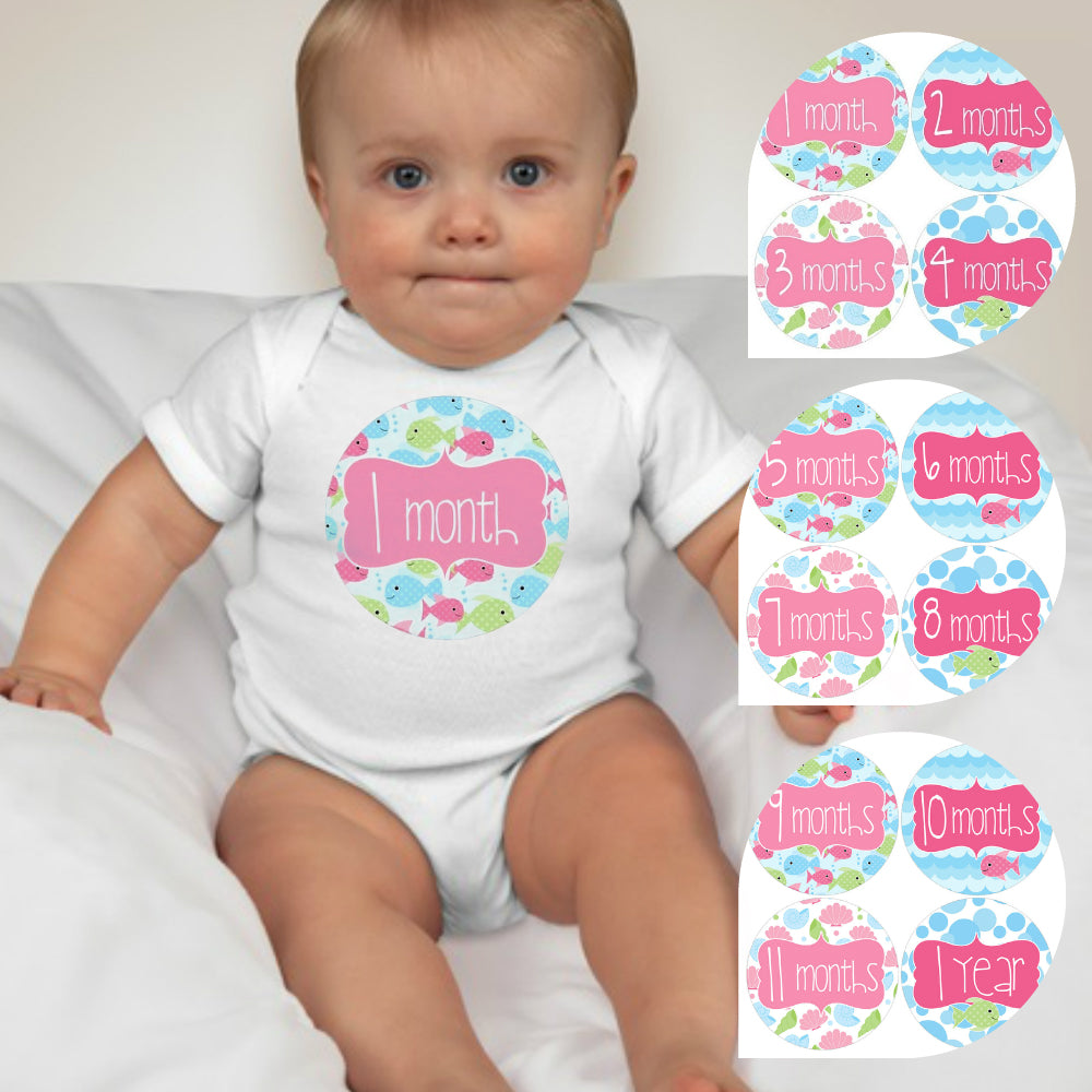 Baby Custom Monthly Onesies - Pink and Garlands - MYSTYLEMYCLOTHING